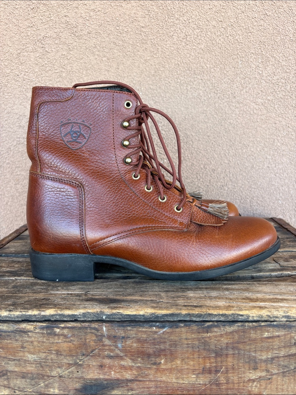 Vintage Ariat Brown Leather Kiltie Lace Up Roper Boot - Picture 2 of 8